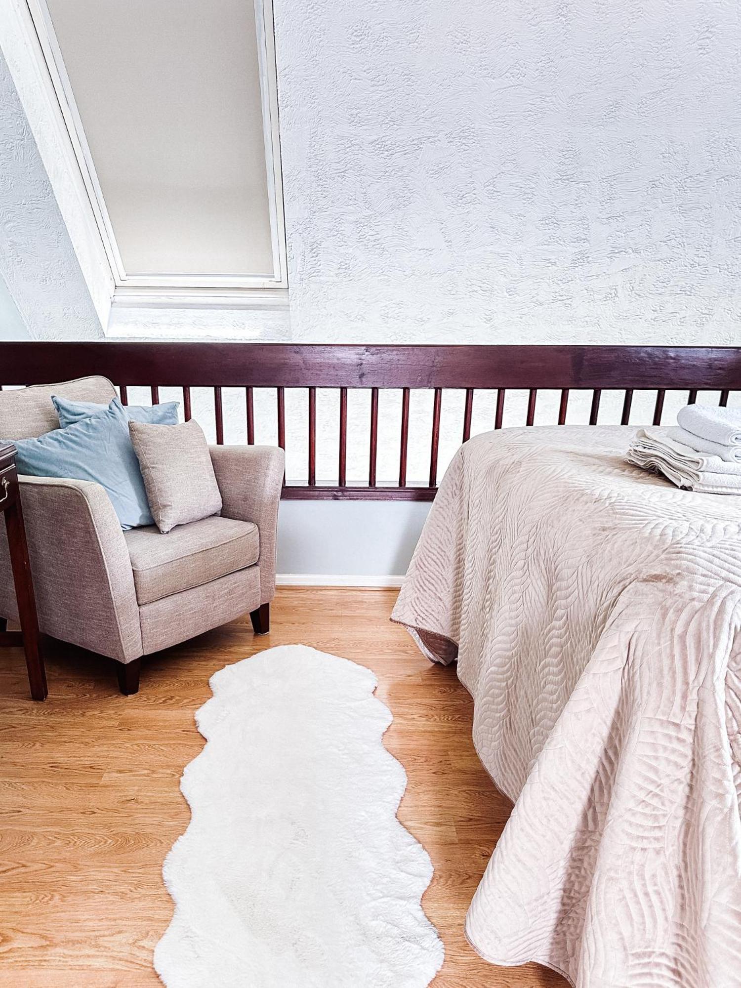 Beautiful Apartment In Guildford With Parking Send エクステリア 写真