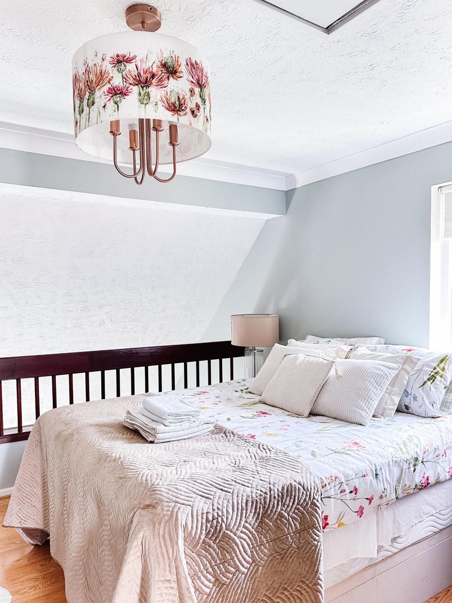 Beautiful Apartment In Guildford With Parking Send エクステリア 写真