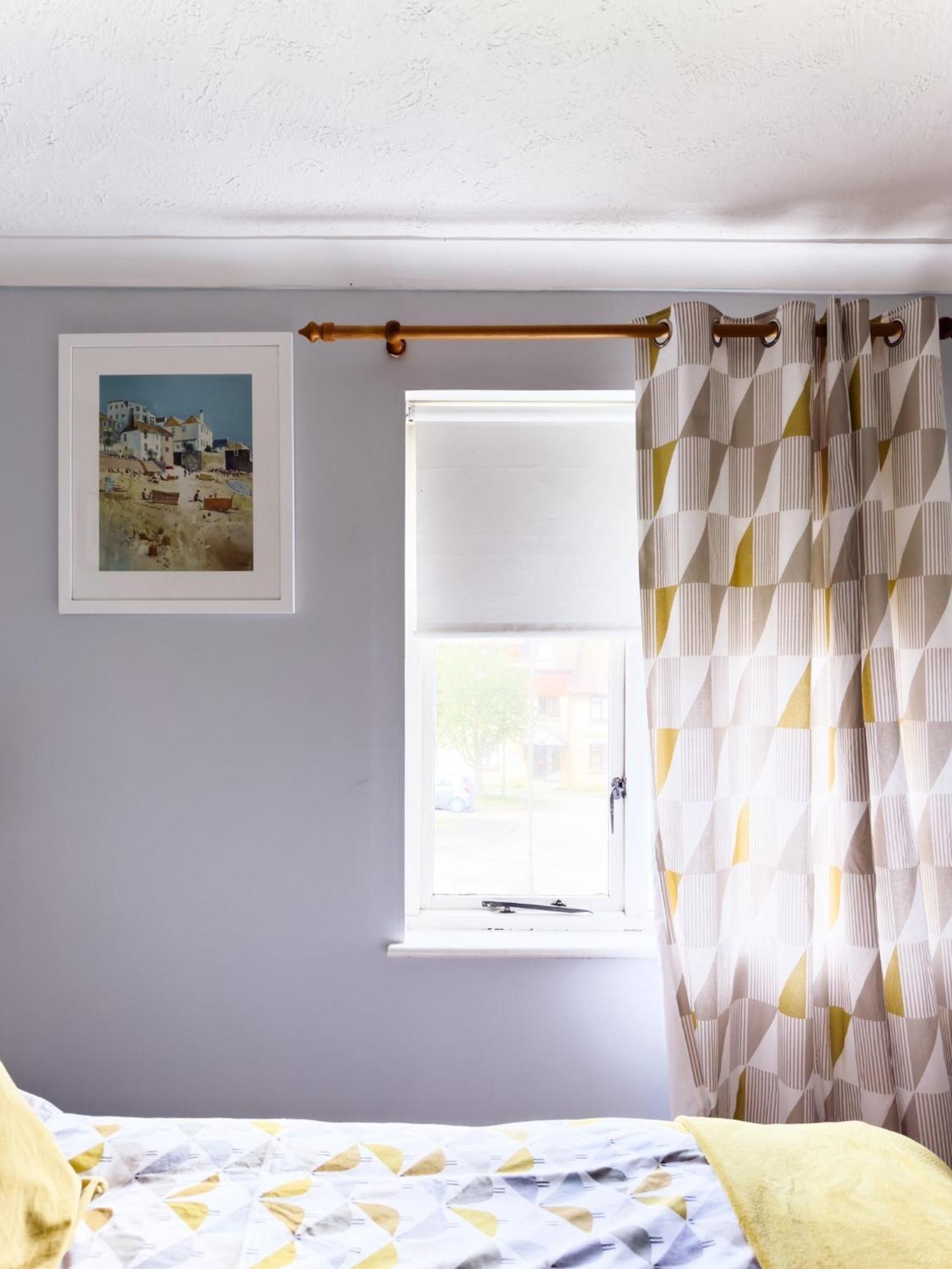 Beautiful Apartment In Guildford With Parking Send エクステリア 写真